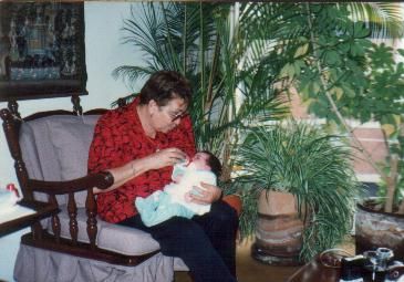 Abuelita y Ale Julio de 1990